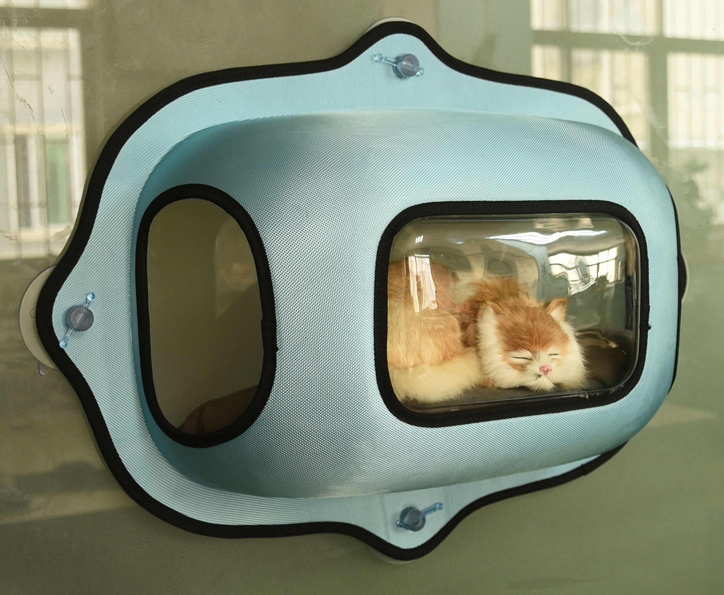 Pet Life ® 'Purr-view' See-through Suction Cup Kitty Cat Lounger and Bed